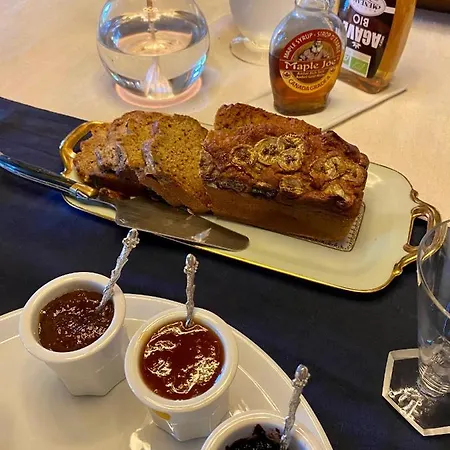 Domaine De Bellevue Bed and Breakfast *